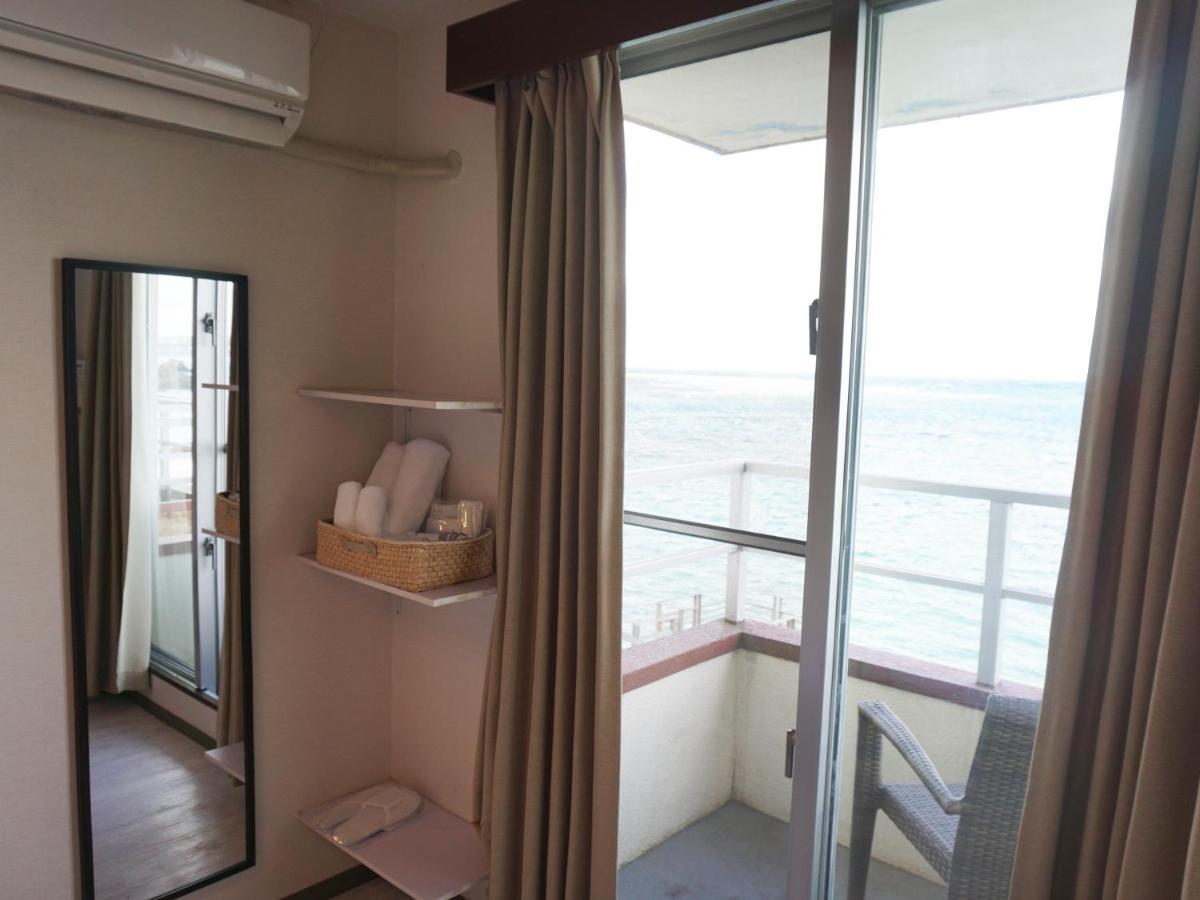 Hotel Oceans Nakijin Eksteriør bilde