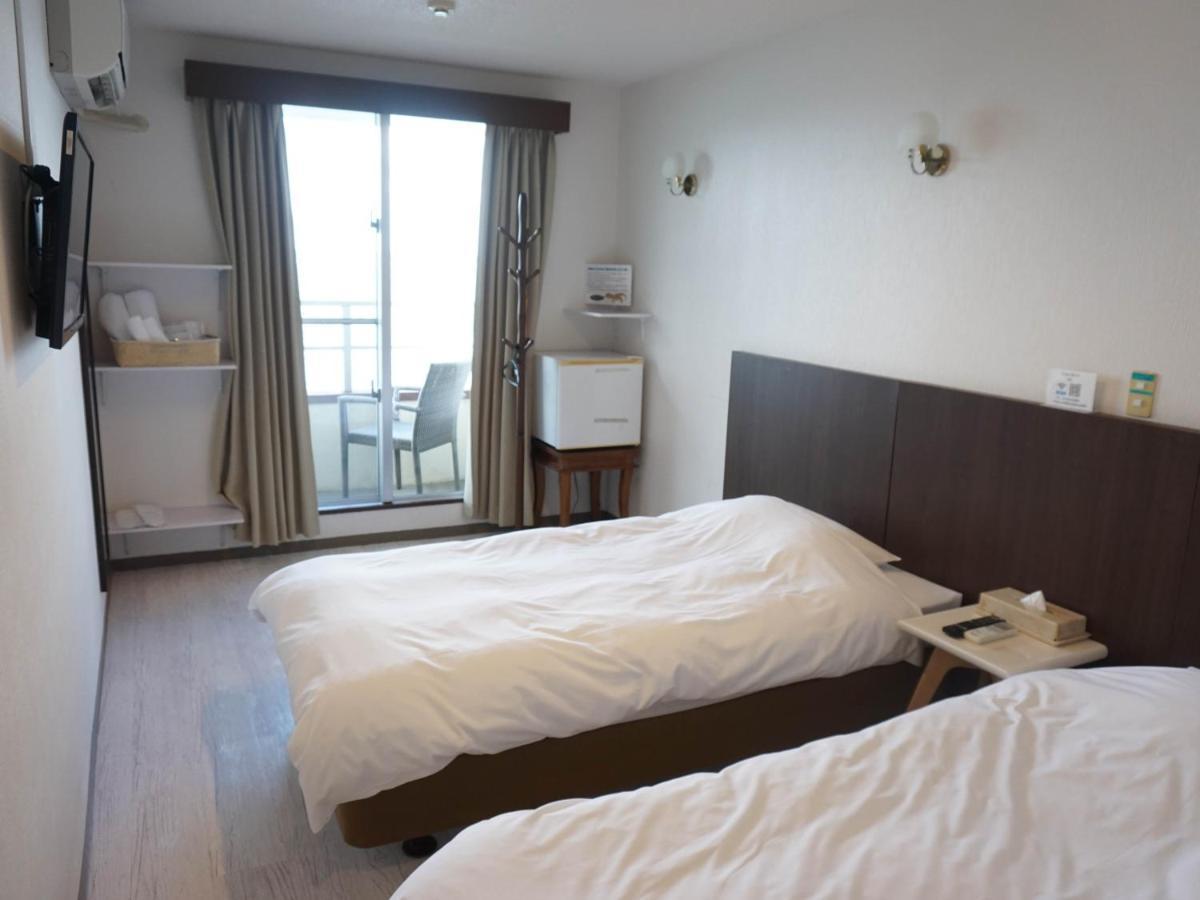 Hotel Oceans Nakijin Eksteriør bilde