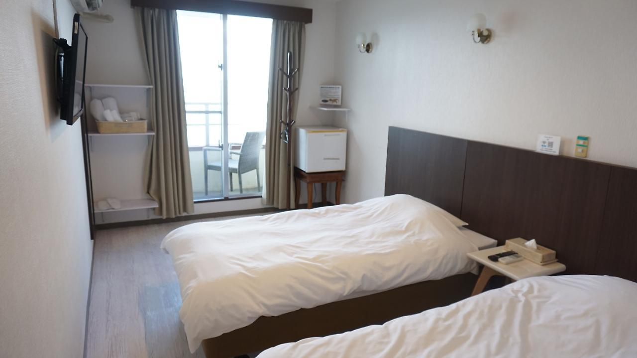 Hotel Oceans Nakijin Eksteriør bilde