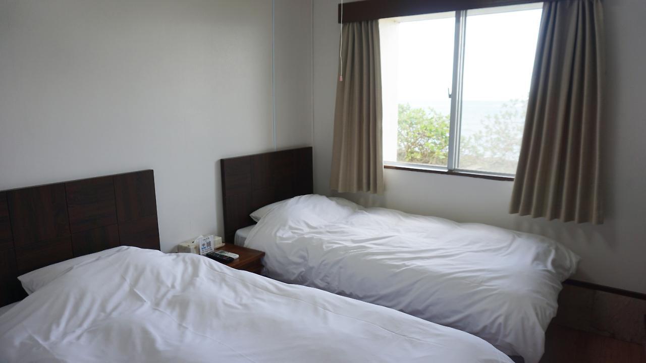 Hotel Oceans Nakijin Eksteriør bilde